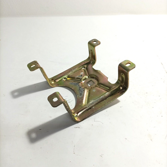 Ricambio STAFFA MOTORE A ZAINO usato per decespugliatore Emak Efco 8425