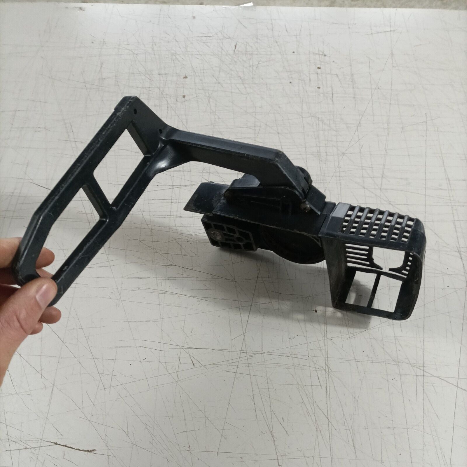 COPERCHIO FRIZIONE BLOCCO CATENA PROTEZIONE PER MOTOSEGA ricambi usati