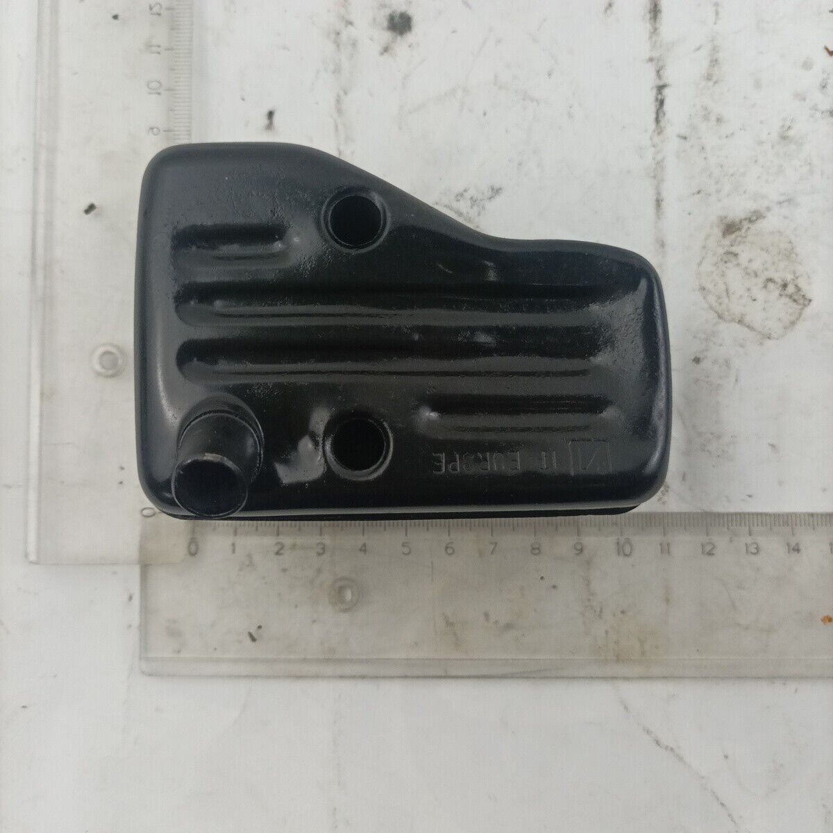 MOTOSEGA CASTOR P 361 ricambio MARMITTA SILENZIATORE terminale di scarico Usato