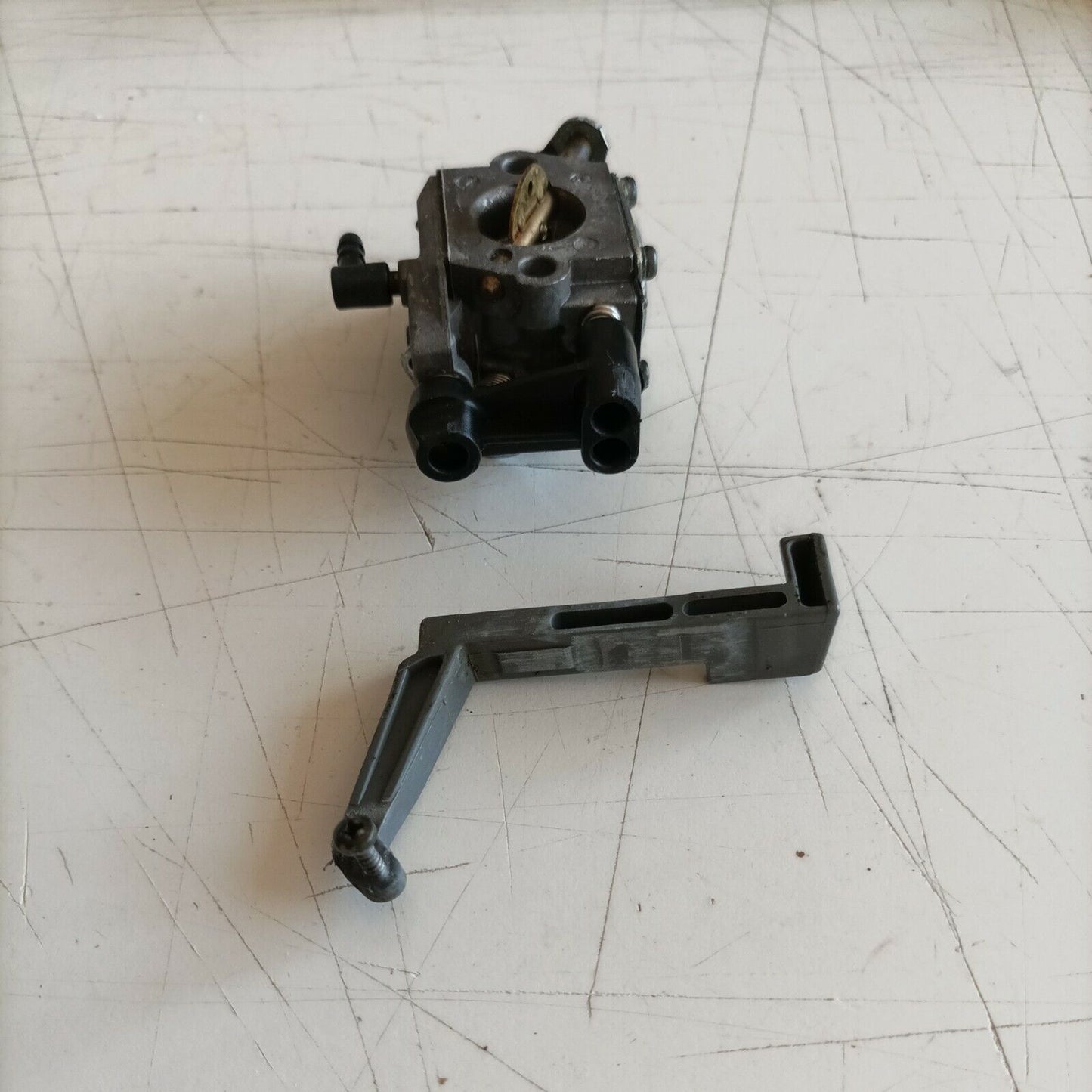carburatore COLLETTORE LEVA E FILTRO ARIA PER MOTOSEGA PAPILLON RANGER 41 usato