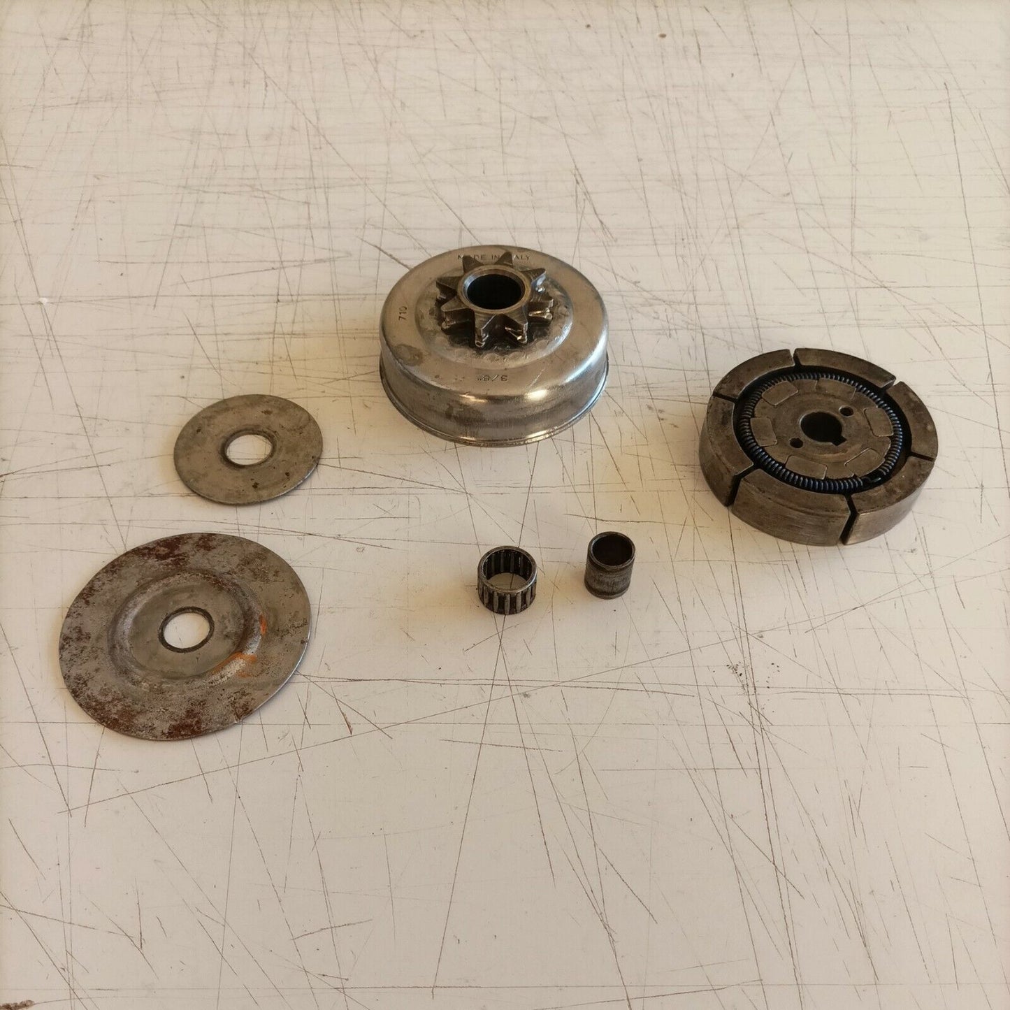 FRIZIONE E CAMPANA ORIGINALE COMPLETA PER MOTOSEGA ALPINA 70 O CASTOR 70