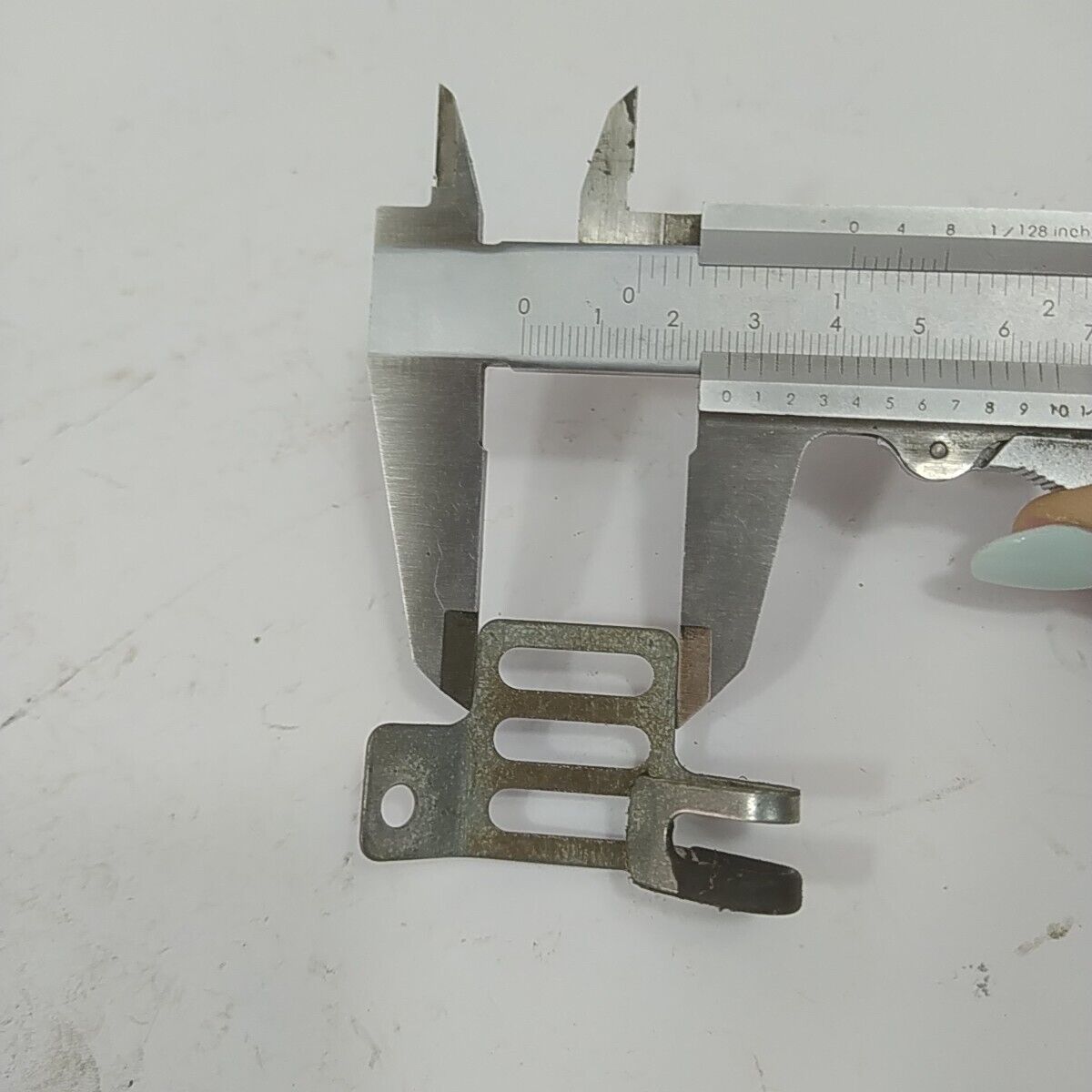 STAFFA PASSA TUBI FILO per DECESPUGLIATORE BLUE BIRD ZANE' ZM 27 ricambi usati
