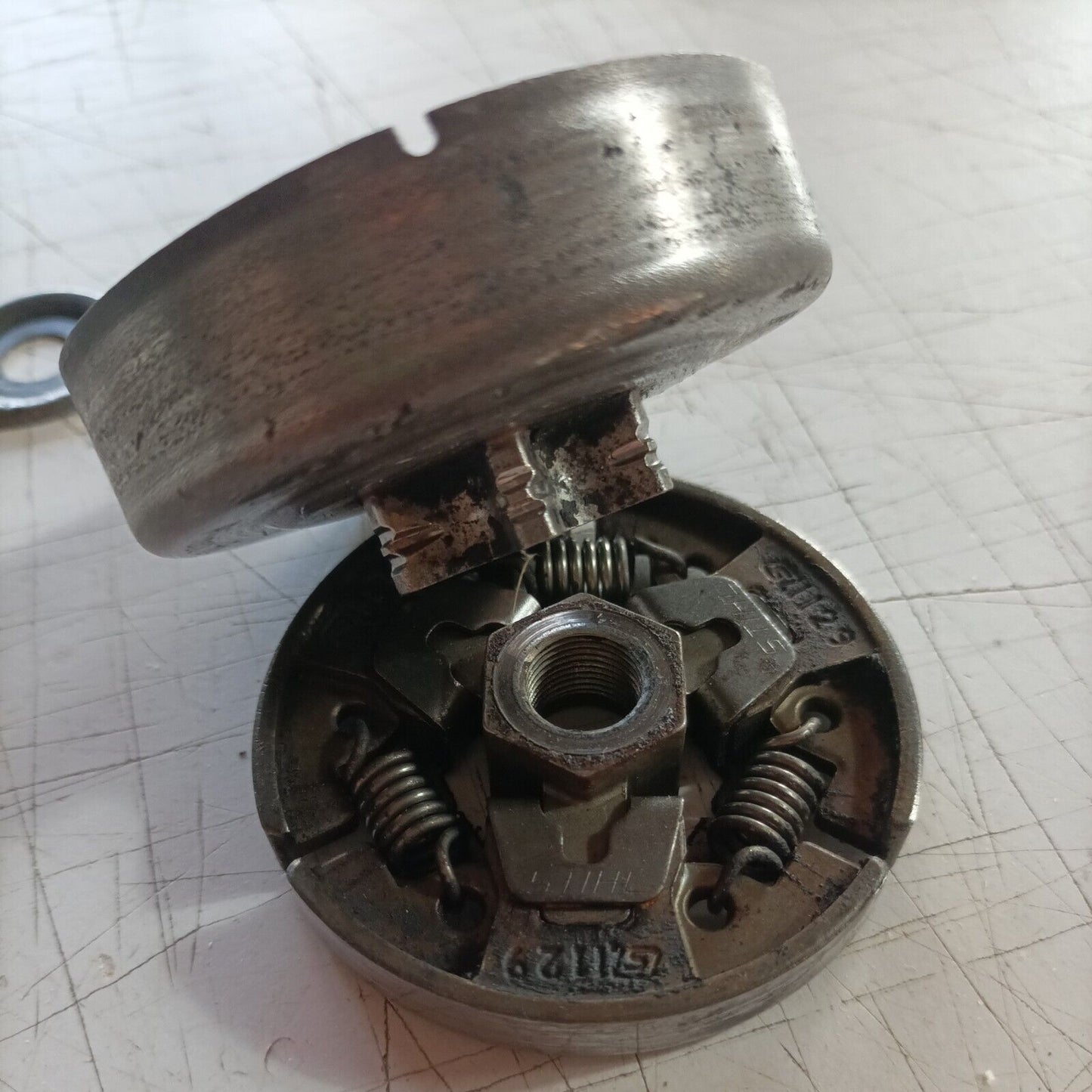 CAMPANA E FRIZIONE originale PER MOTOSEGA STIHL 018/MS 170 180 017 ricambi usati