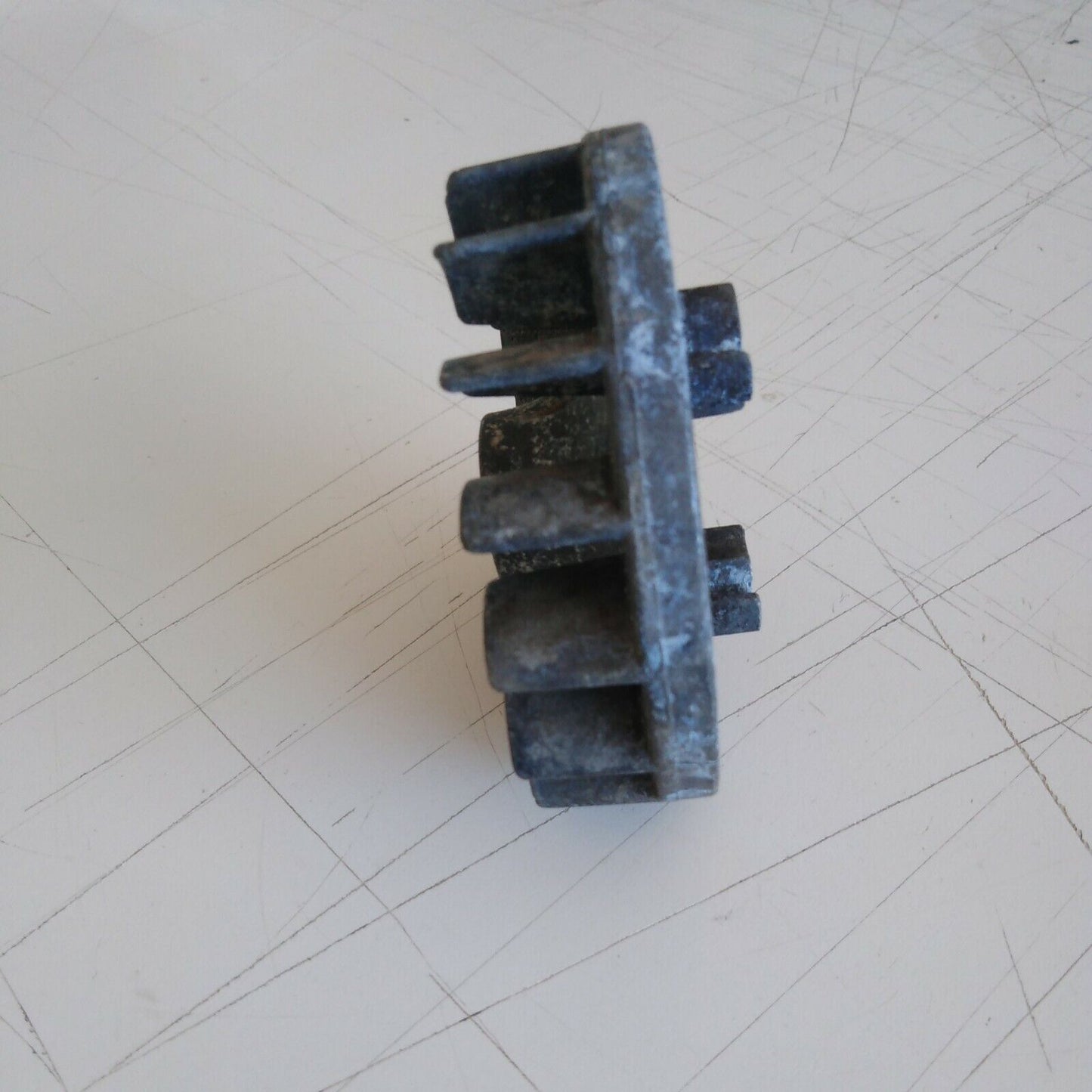 CASTOR TURBO 20 DECESPUGLIATORE VOLANO FRIZIONE ORIGINALE Ricambio usato