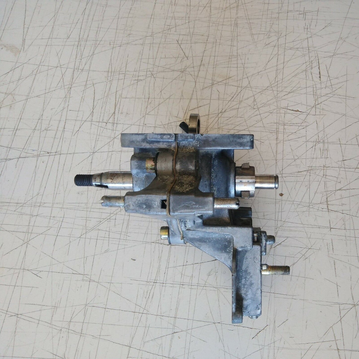 CARTER BASAMENTO CILINDRO E ALBERO MOTOREPER MOTOSEGA ALPINA EURO 35 N