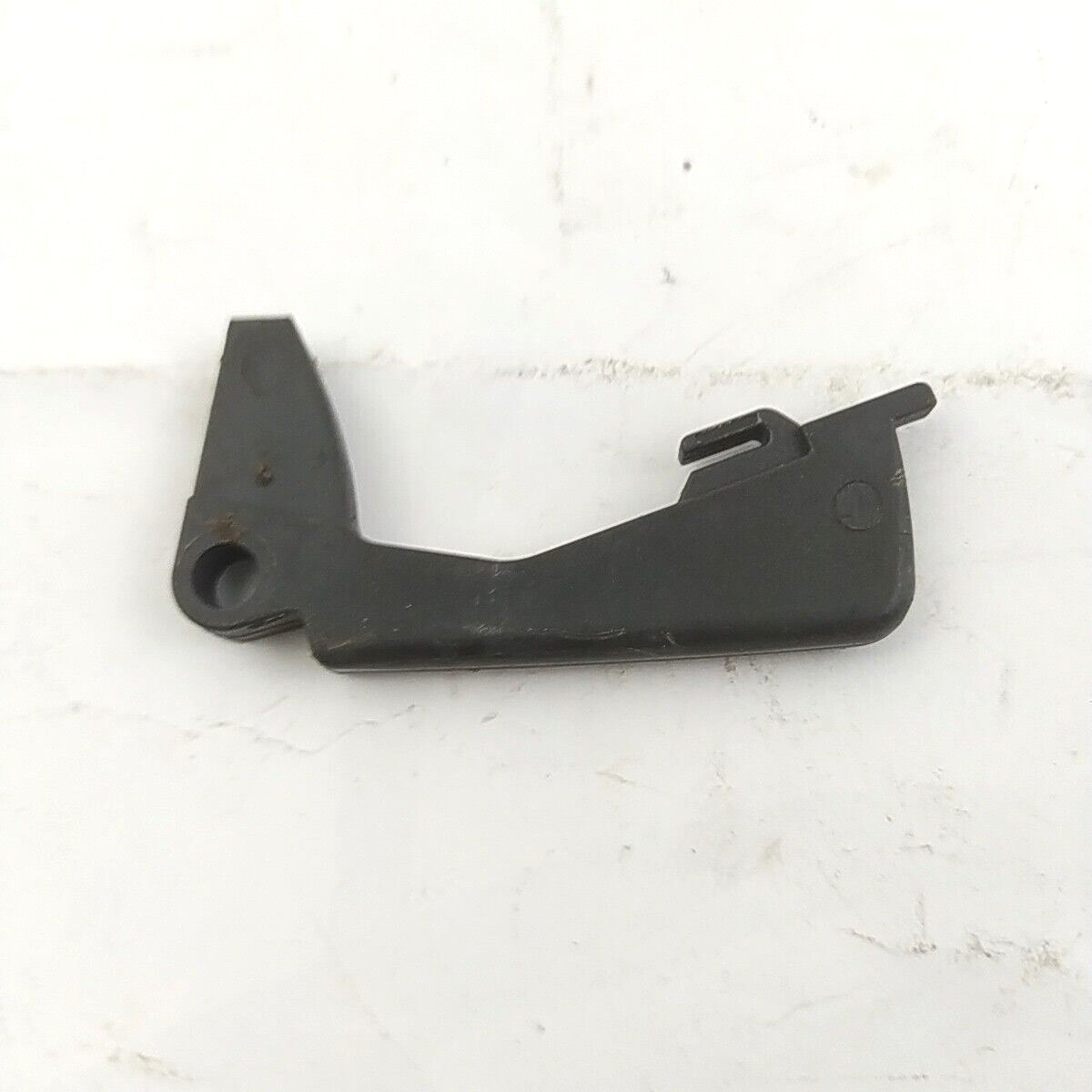 MOTOSEGA CASTOR CP 361 ricambio COMANDO tasto ACCELERAZIONE GRILLETO GAS Usato