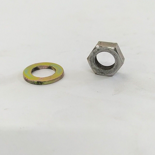 Ricambio DADO ALBERO MOTORE VOLANO usato per decespugliatore Komatsu ZENOAH G4K