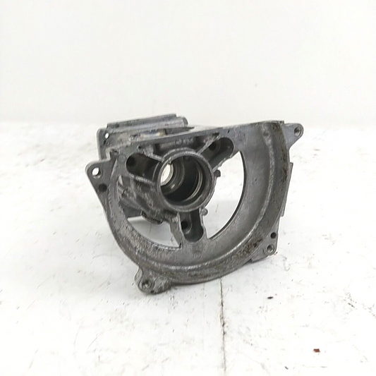 Ricambio CARTER BASAMENTO CILINDRO usato per decespugliatore MARUYAMA EA 320