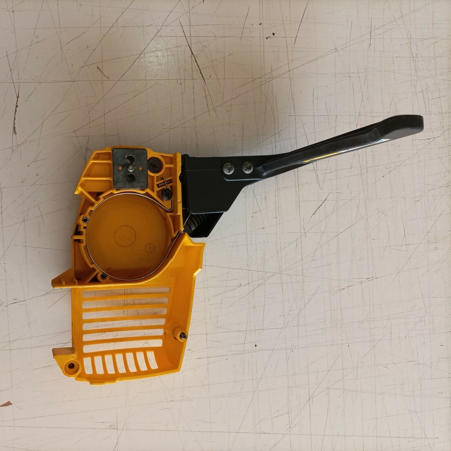 COPERCHIO FRIZIONE freno catena PER MOTOSEGA MCCULLOCH MACCAT 839 ricambi usati