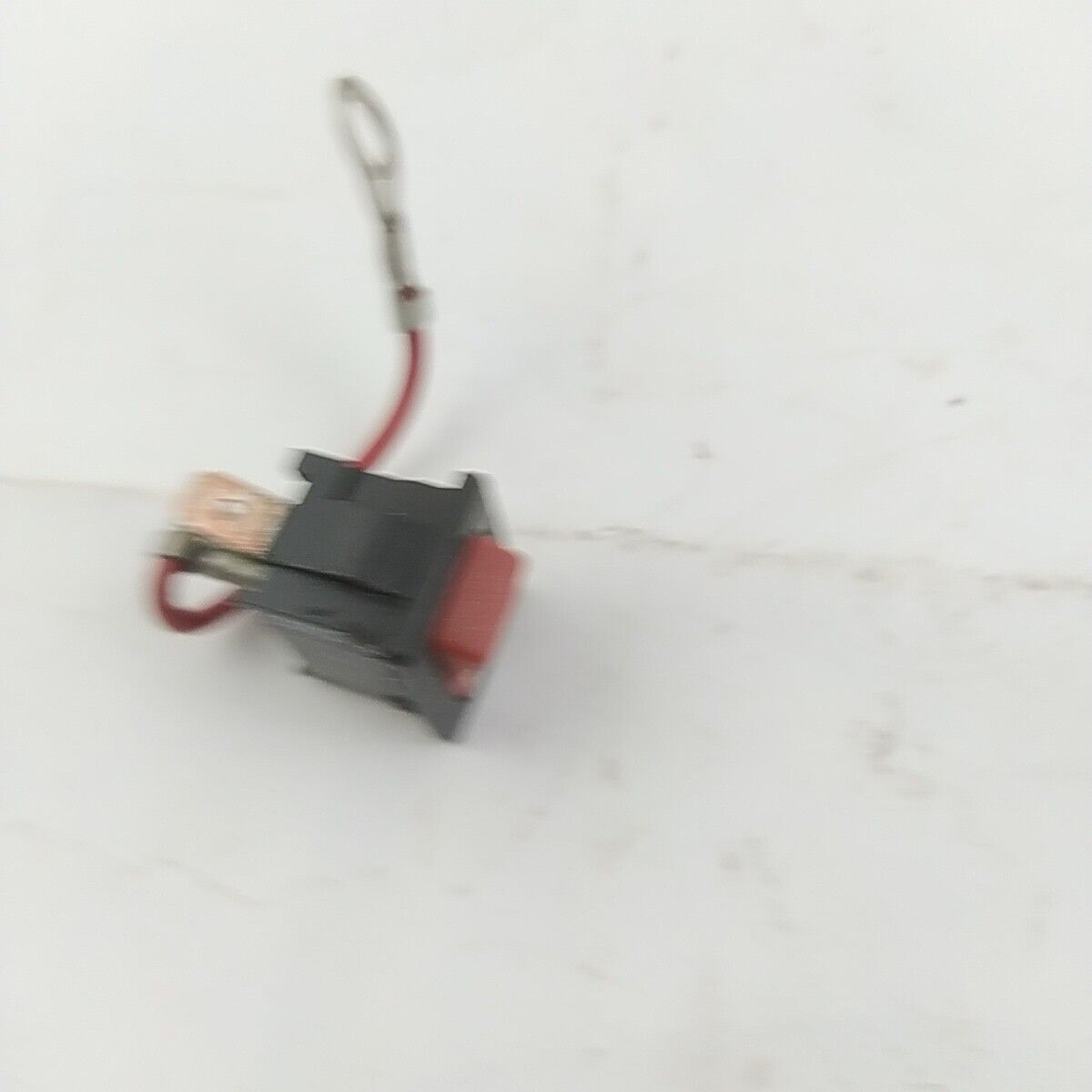 MOTOSEGA CASTOR CP 361 ricambio INTERRUTTORE ON/OFF start stop Usato