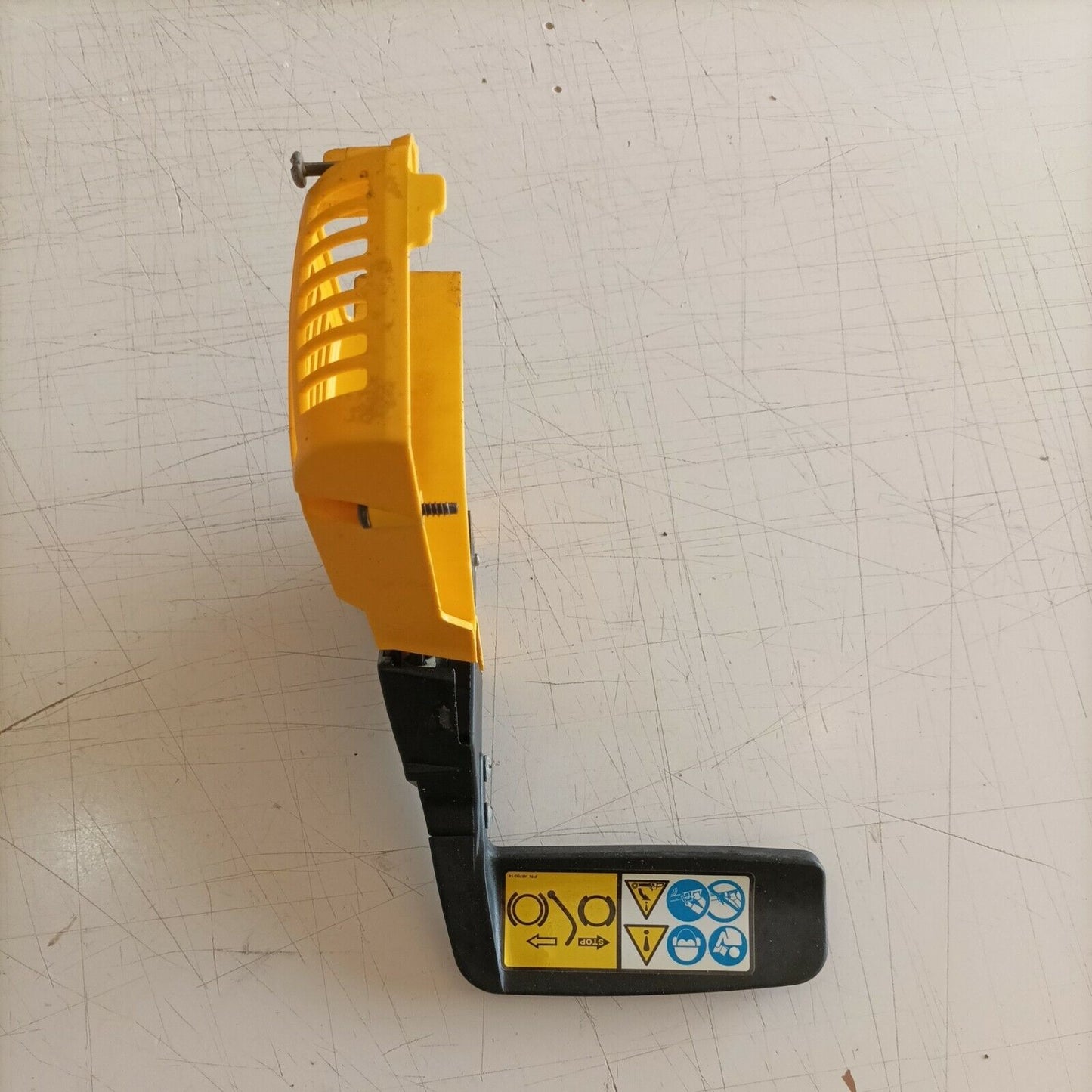 COPERCHIO FRIZIONE freno catena PER MOTOSEGA MCCULLOCH MACCAT 839 ricambi usati
