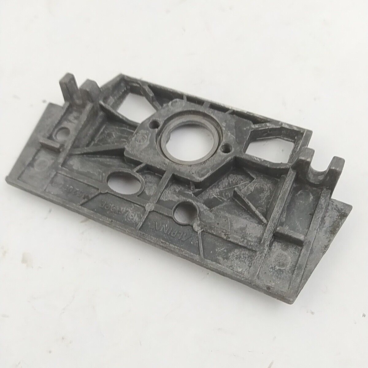 motosega CASTOR ALPINA 450 ricambio FLANGIA collettore CARBURATORE Usato