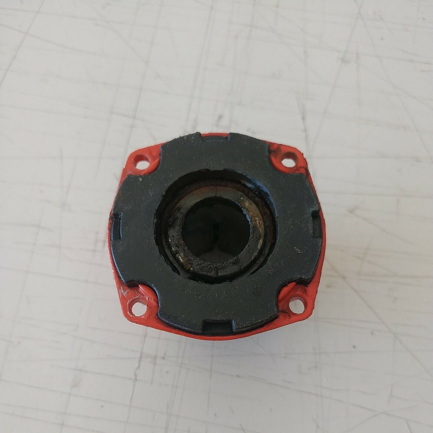 SUPPORTO E CAMPANA decespugliatore OLEOMAC BC 270 Ø 26 BC 300 350 ricambi usati