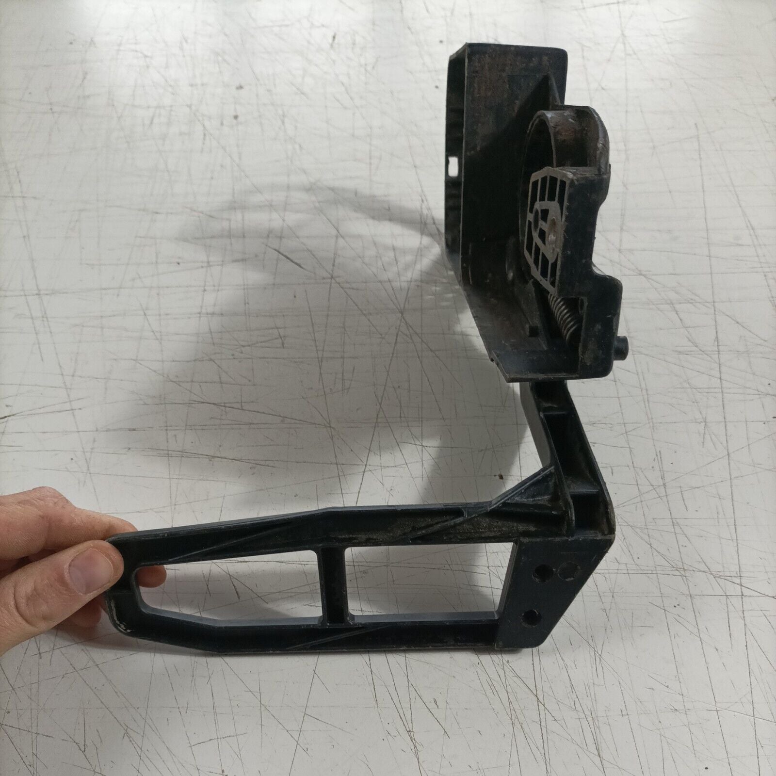 COPERCHIO FRIZIONE BLOCCO CATENA PROTEZIONE PER MOTOSEGA ricambi usati