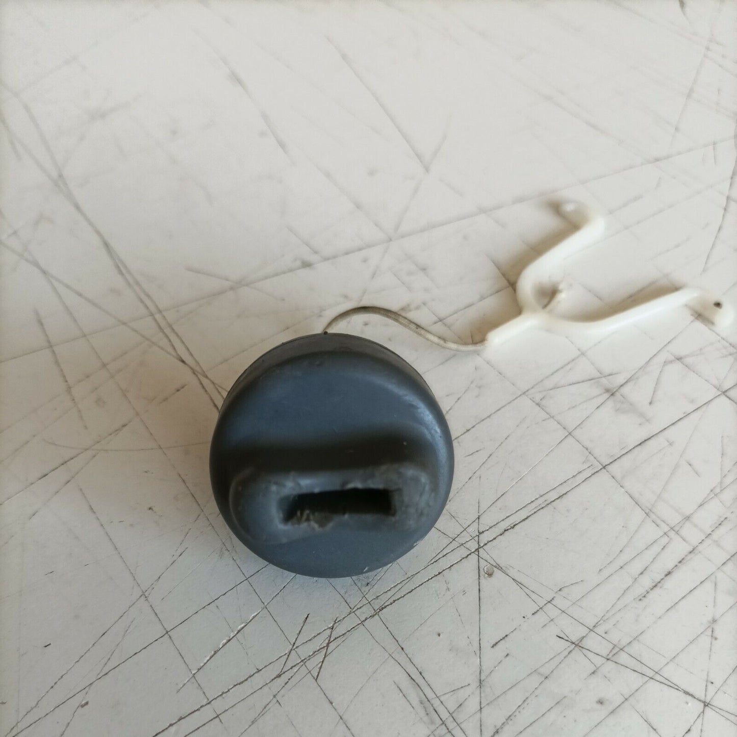 tappo serbatoio CARBURANTE MISCELA PER MOTOSEGA PAPILLON RANGER 41 ricambi usati