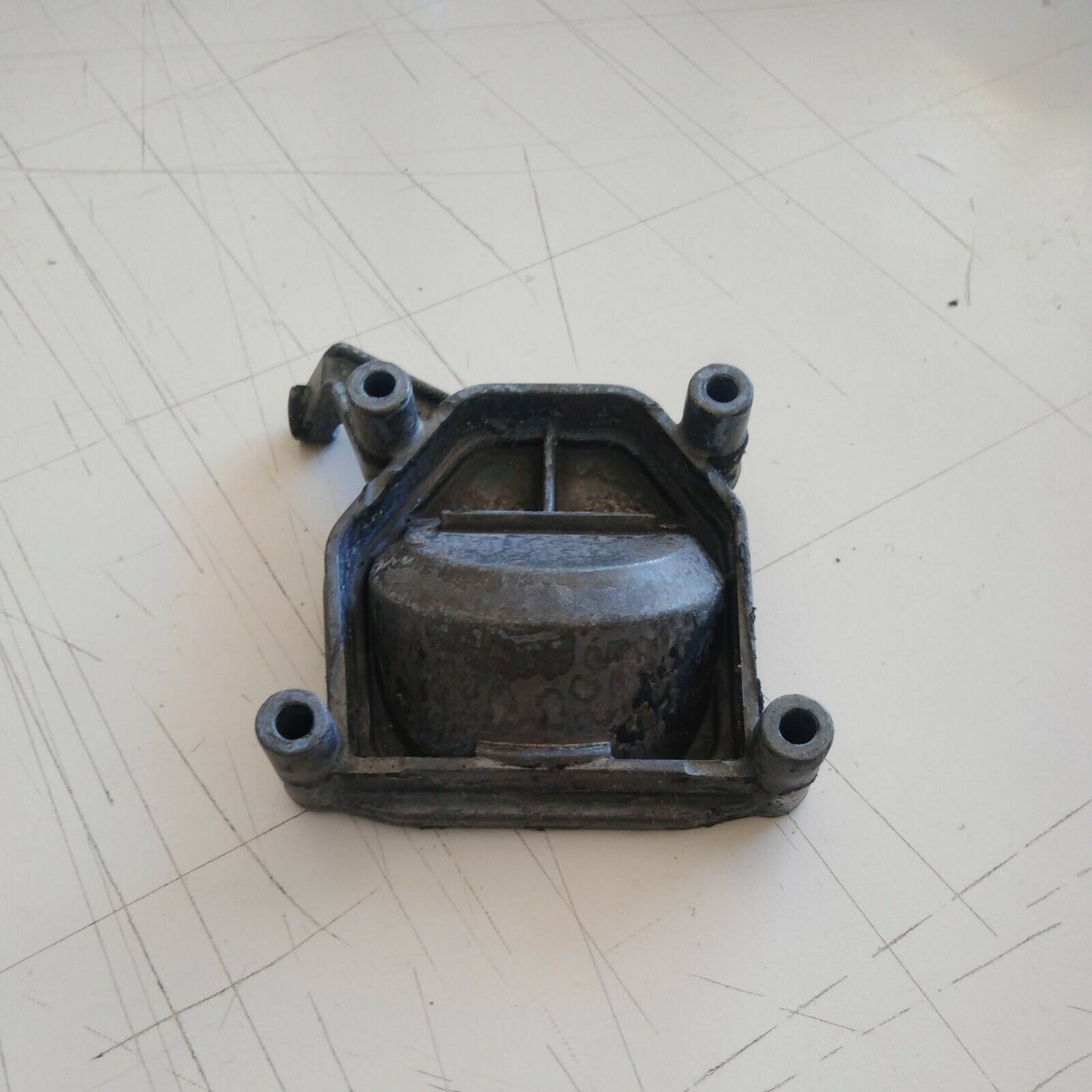 CHIUSURA CILINDRO SERBATOIO decespugliatore EFCO 260 2500 220 ricambi usati