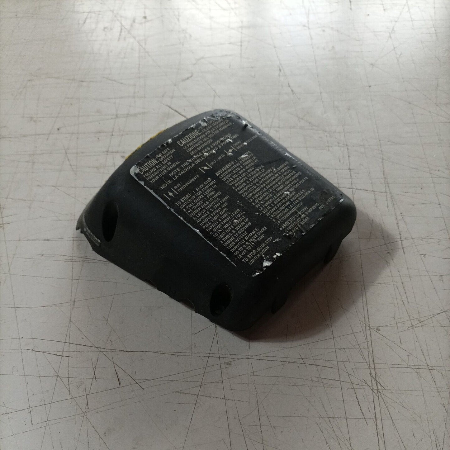 coperchio ISPEZIONE CARBURATORE PER MOTOSEGA KENDO CHAIN SAW 38Cc CS38 usato