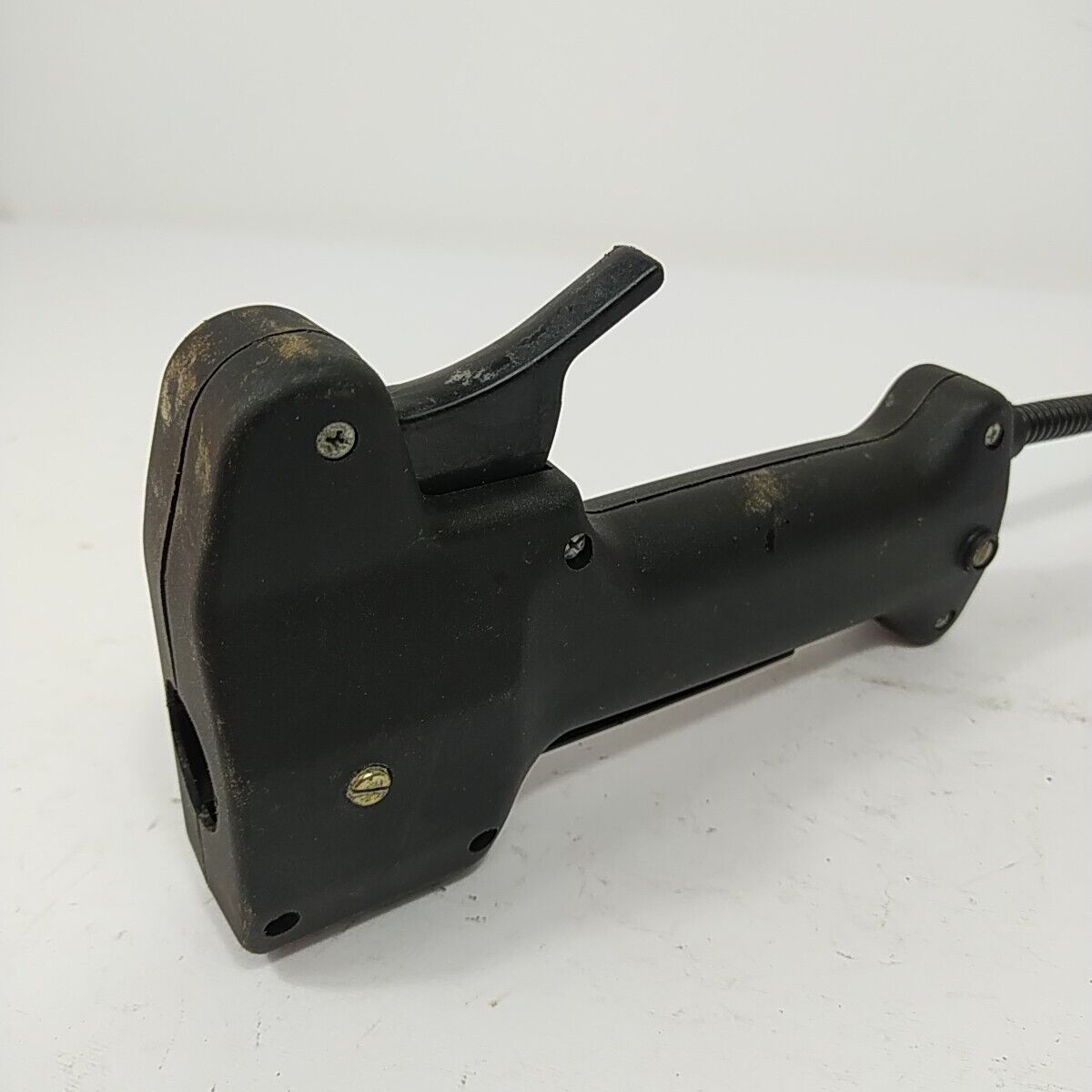 IMPUGNATURA COMANDO ACCELERATORE usato per decespugliatore MCCULLOCH CABRIO 251