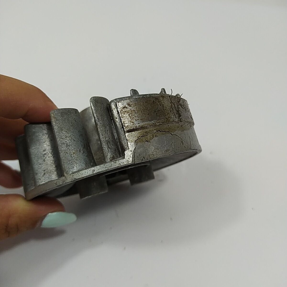 VOLANO MAGNETICO DI AVVIAMENTO per decespugliatore ALPINA BJ 325 ricambi usati