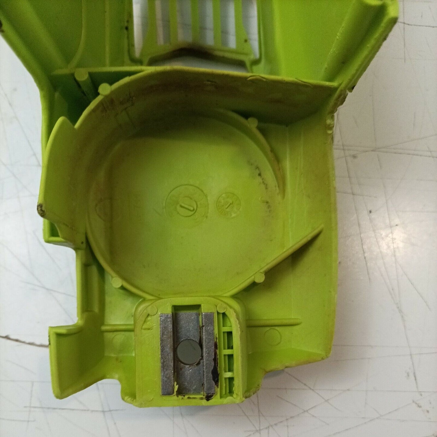 COPERCHIO frizione E MARITTIMA PER MOTOSEGA POULAN 2000 2.0 C.I ricambi usati