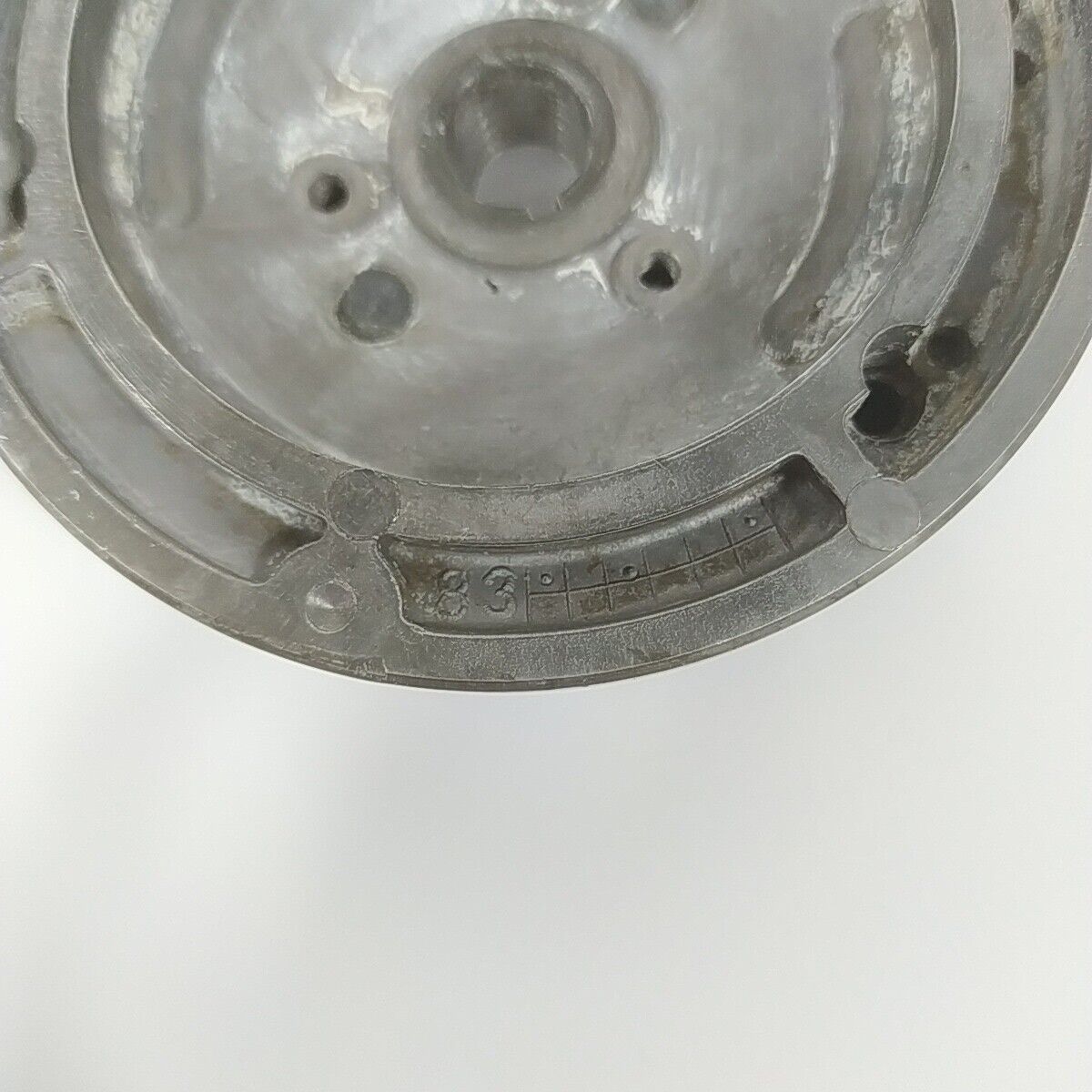 VOLANO MAGNETICO DI AVVIAMENTO per motosega OLEO MAC 350 usato P. N. 5523 V.