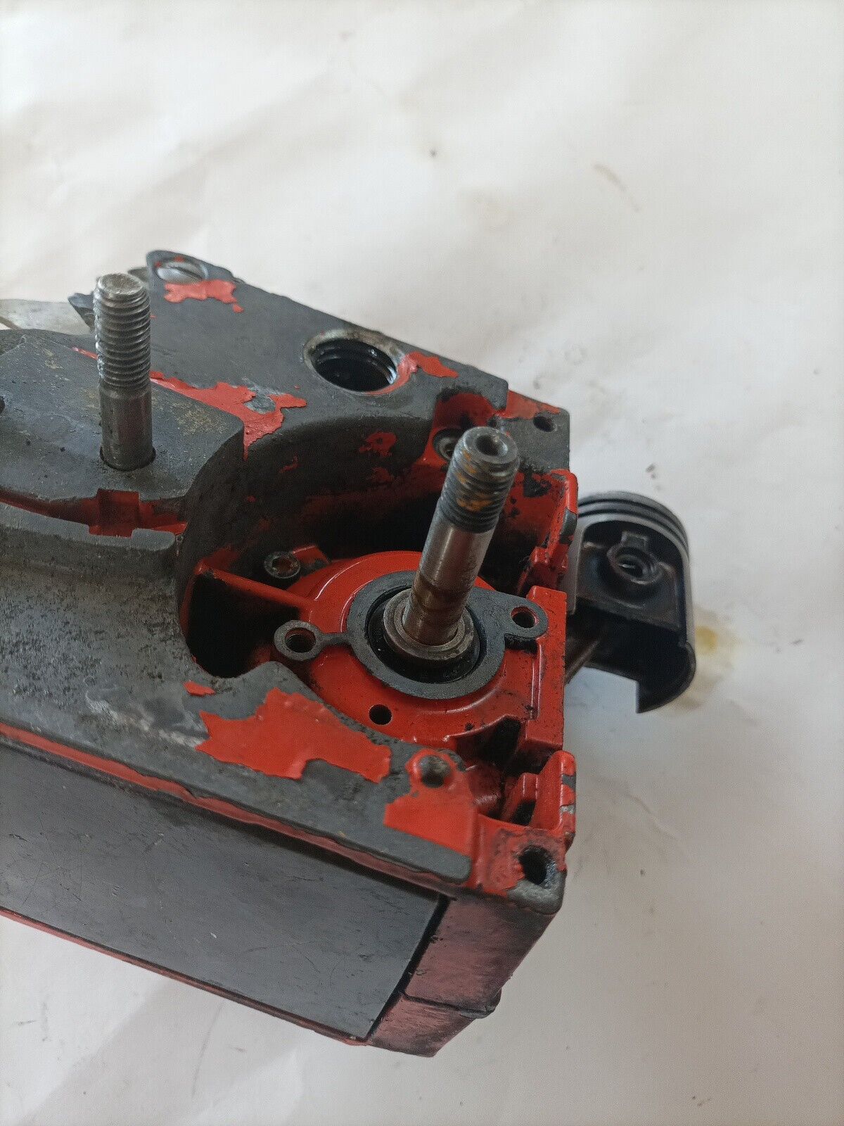 ALBERO MOTORE carter serbatoio olio BASAMENTO PER MOTOSEGA CASTOR C 41 A 41