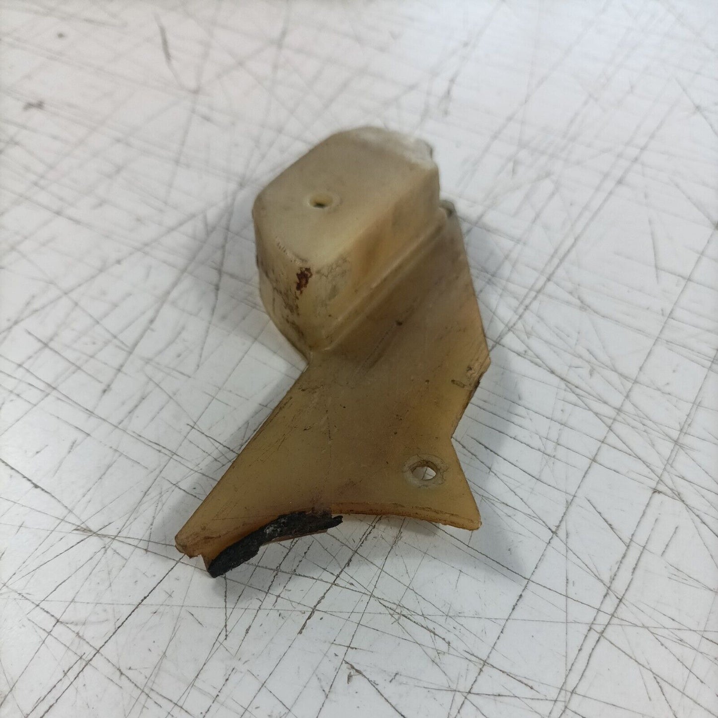 COPERCHIO PROTEZIONE blocco freno PER MOTOSEGA ECHO CS- 500 VL ricambi usati