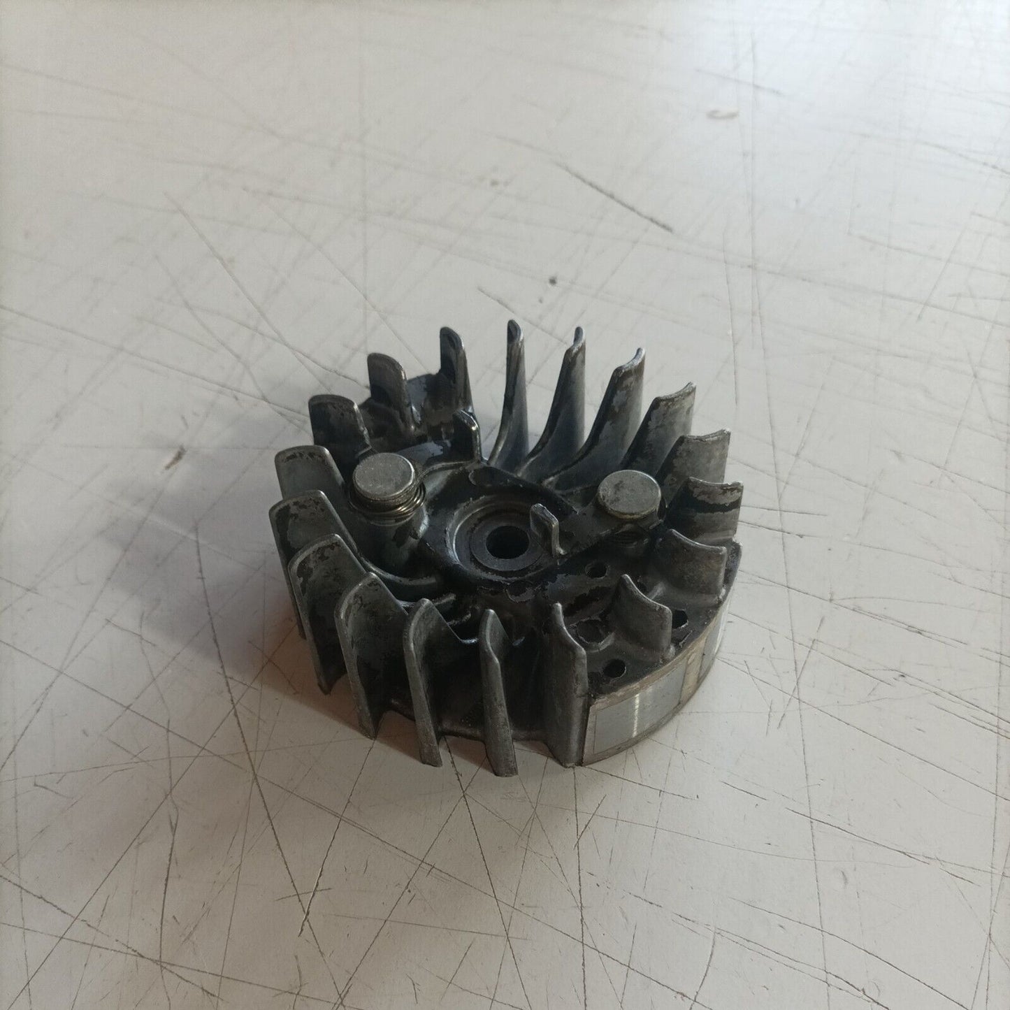 VOLANO ACCENSIONE 02.0088.60 PER MOTOSEGA EMAK OLEOMAC 940 940C ricambi usati