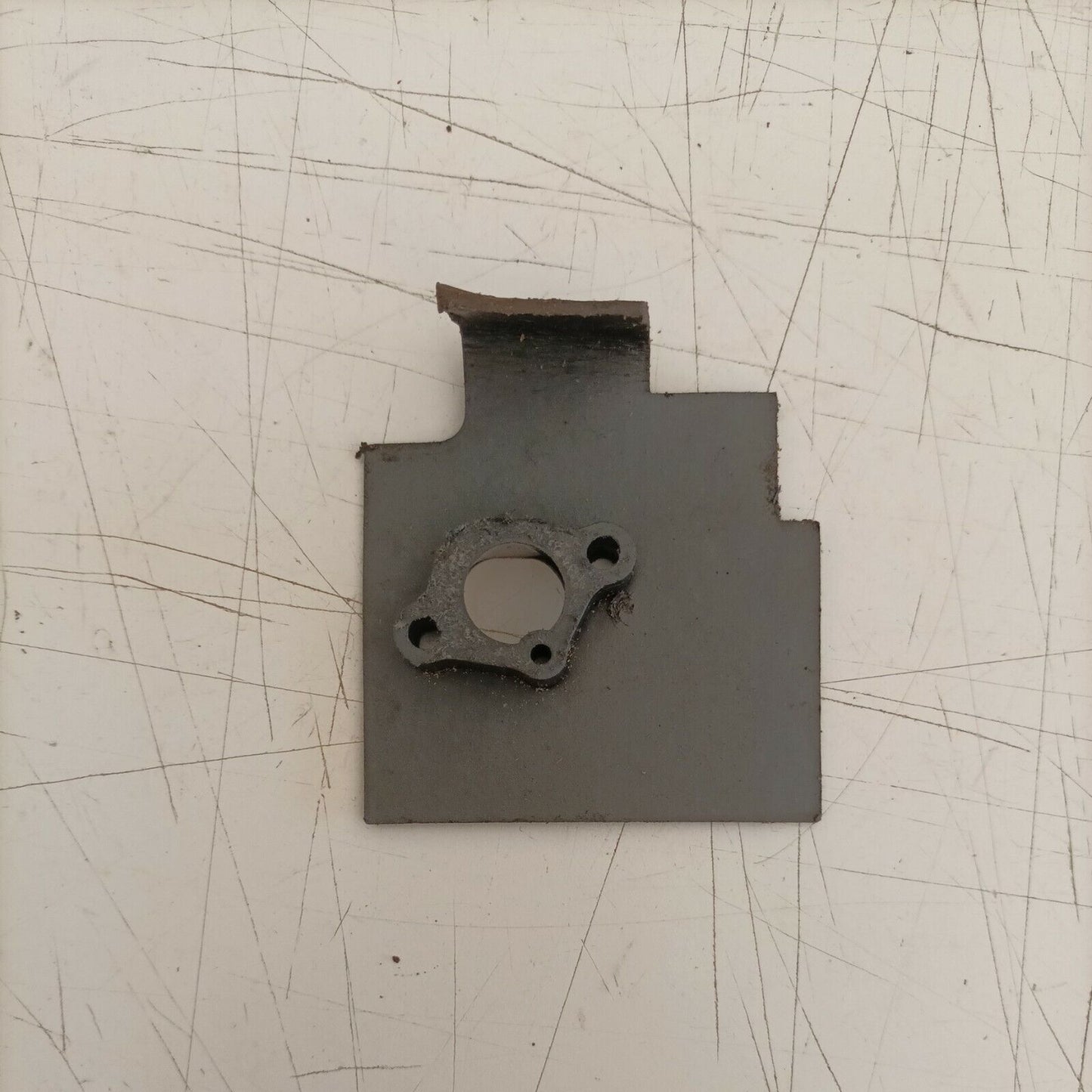 COLLETTORE ASPIRAZIONE CARBURATORE ORIGINALE PER MOTOSEGA CASTOR 330 ANTIVIB