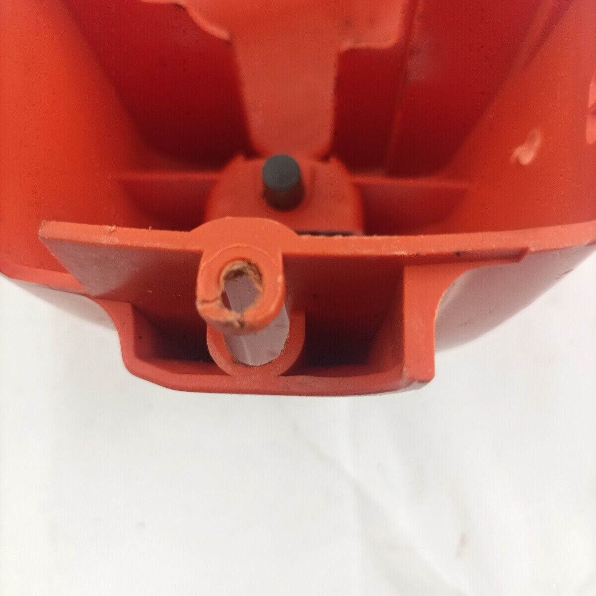 MOTOSEGA CASTOR CP 361 ricambio COPERCHIO COPERTURA MOTORE CILINDRO Usato