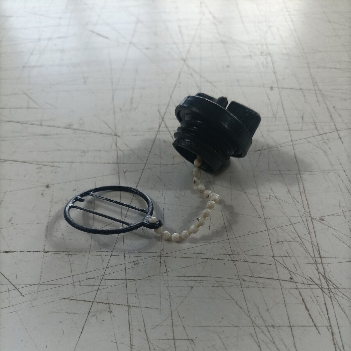 MOTOSEGA ALPINA P-400 TAPPO SERBATOIO OLIO CATENA ORIGINALE