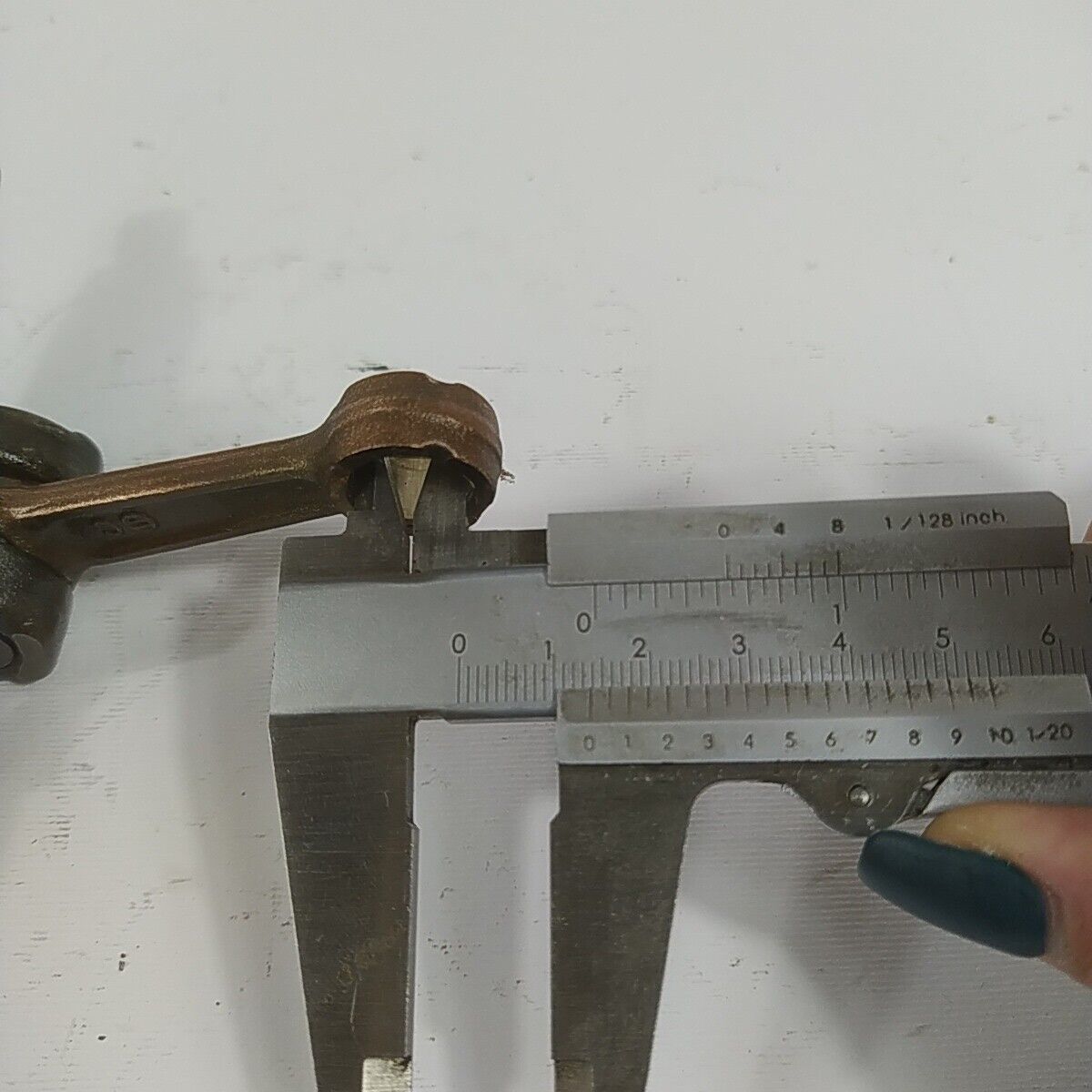 Ricambio ALBERO MOTORE usato per decespugliatore MITSUBISHI TL 52