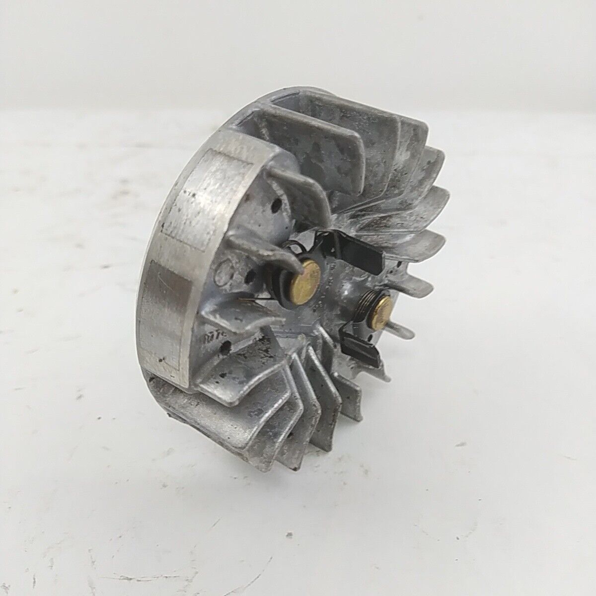 motosega CASTOR ALPINA 450 ricambio VOLANO MAGNETICO di avviamento start Usato