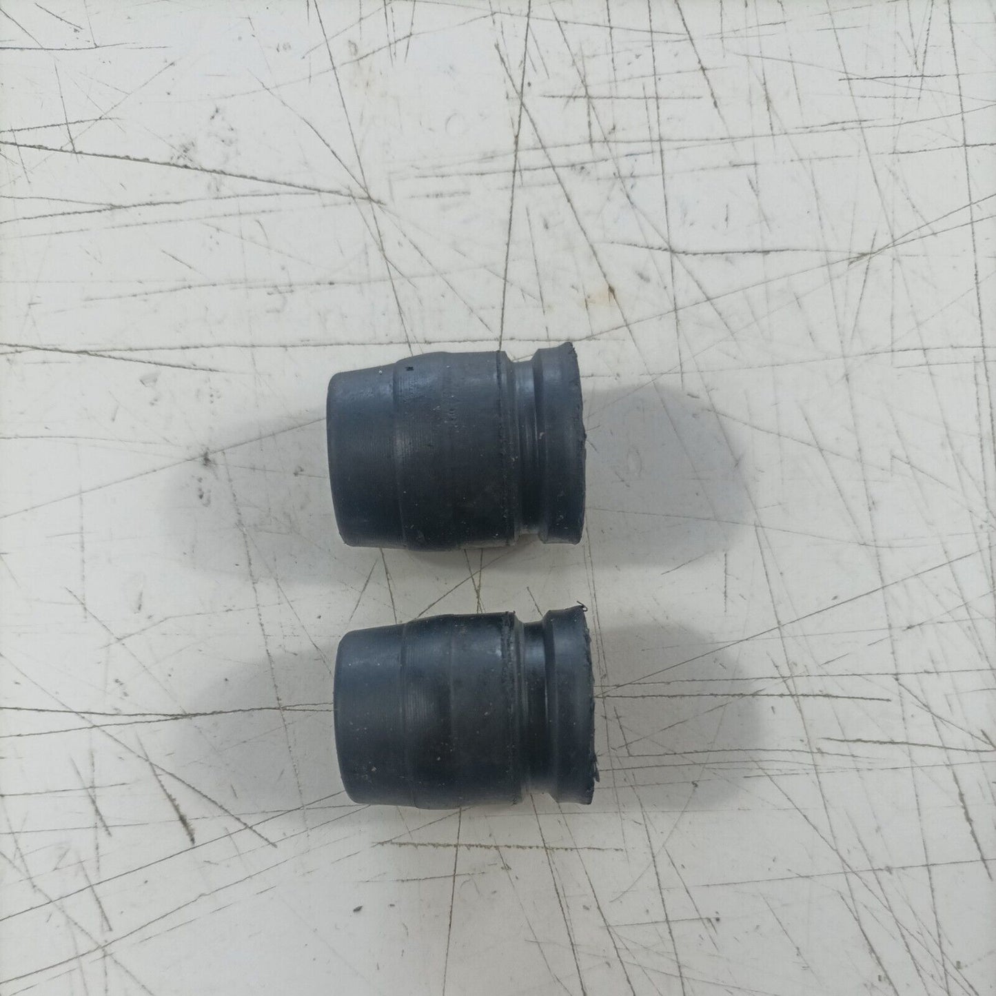 2 AMMORTIZZATORI ANTIVIBRAZIONE SUPPORTI ANTIVIBRANTE PER MOTOSEGA ALPINA P-400
