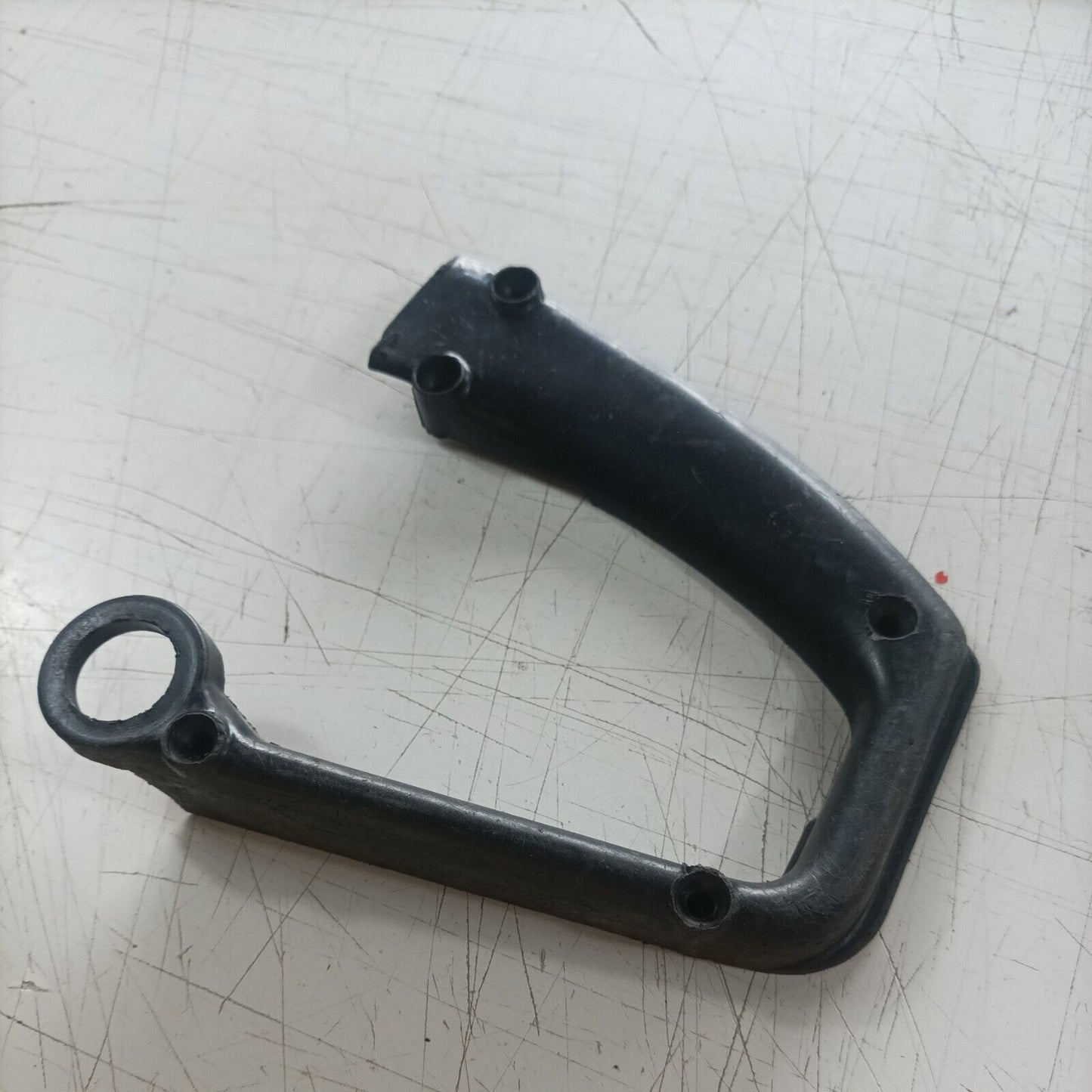 MOTOSEGA CASTOR C70 ALPINA A70 LATO SX MANIGLIA IMPUGNATURA INFERIORE COMANDI