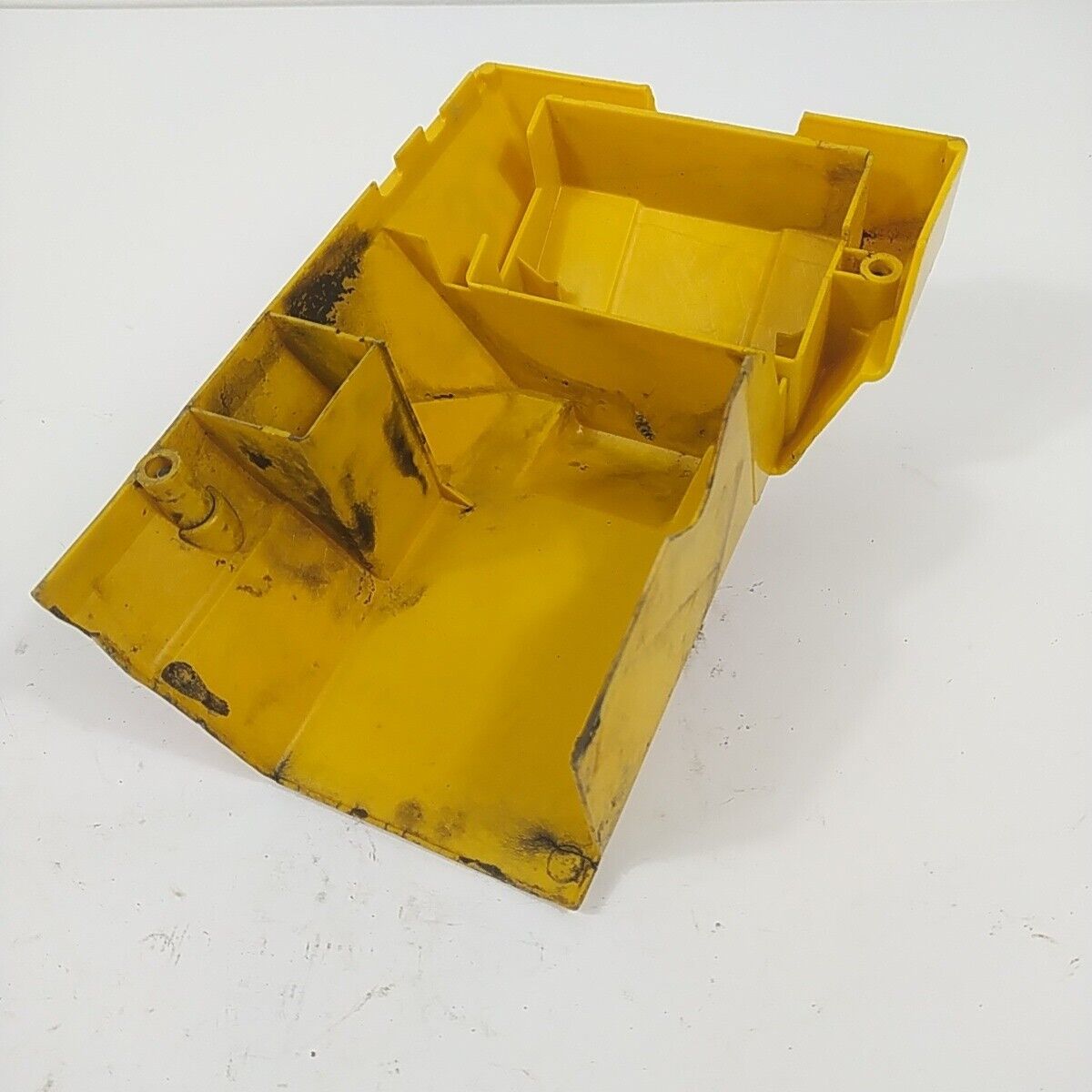 coperchio superiore motore PER MOTOSEGA MCCULLOCH MAC 735 ricambi usati