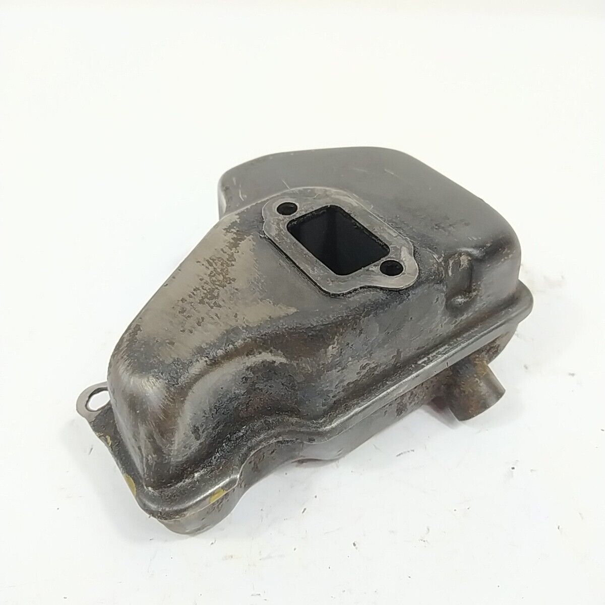 MARMITTA terminale SILENZIATORE PER MOTOSEGA OLEOMAC 945 A ricambi usati