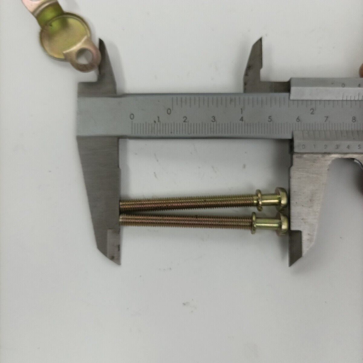 DECESPUGLIATORE TANAKA 501 ik VITI SUPPORTO e CARBURATORE ricambi usati