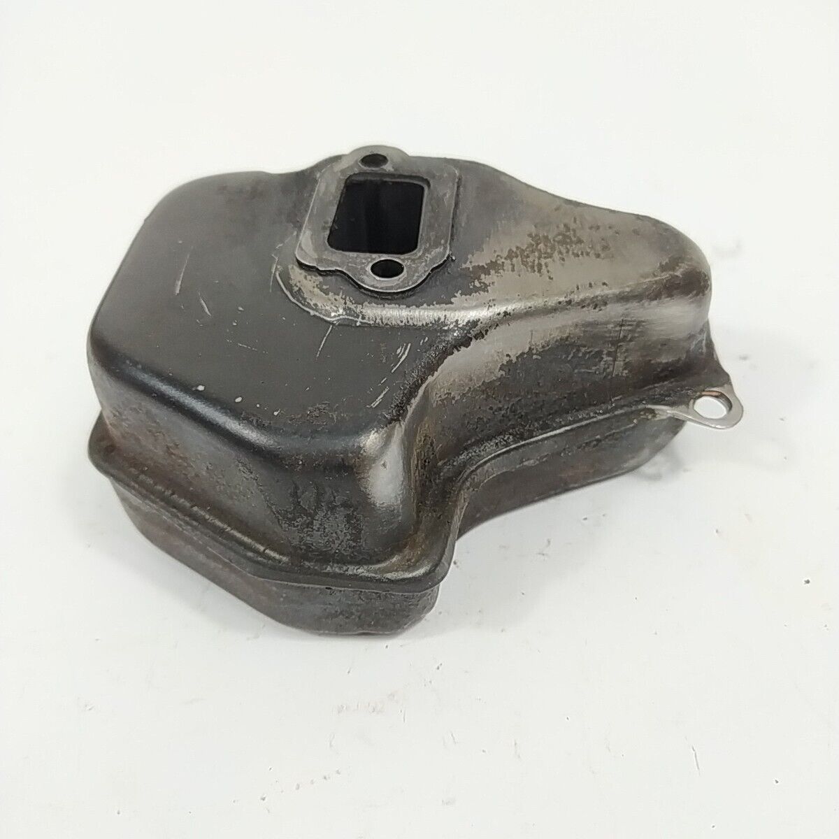 MARMITTA terminale SILENZIATORE PER MOTOSEGA OLEOMAC 945 A ricambi usati