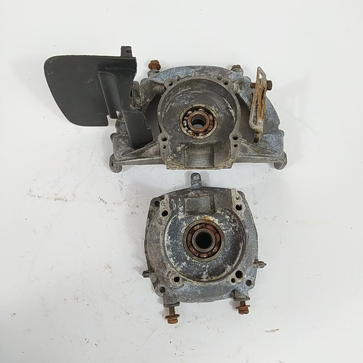 CARTER MOTORE BASAMENTO CILINDRO PER DECESPUGLIATORE SOMEC SHT 40 SHT 34 usato
