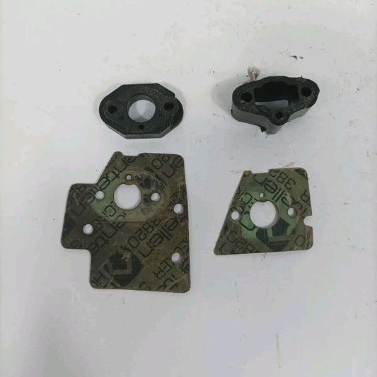 ricambio usato FLANGIA COLLETTORE CARBURATORE per motosega ALPINA Castor C A 45