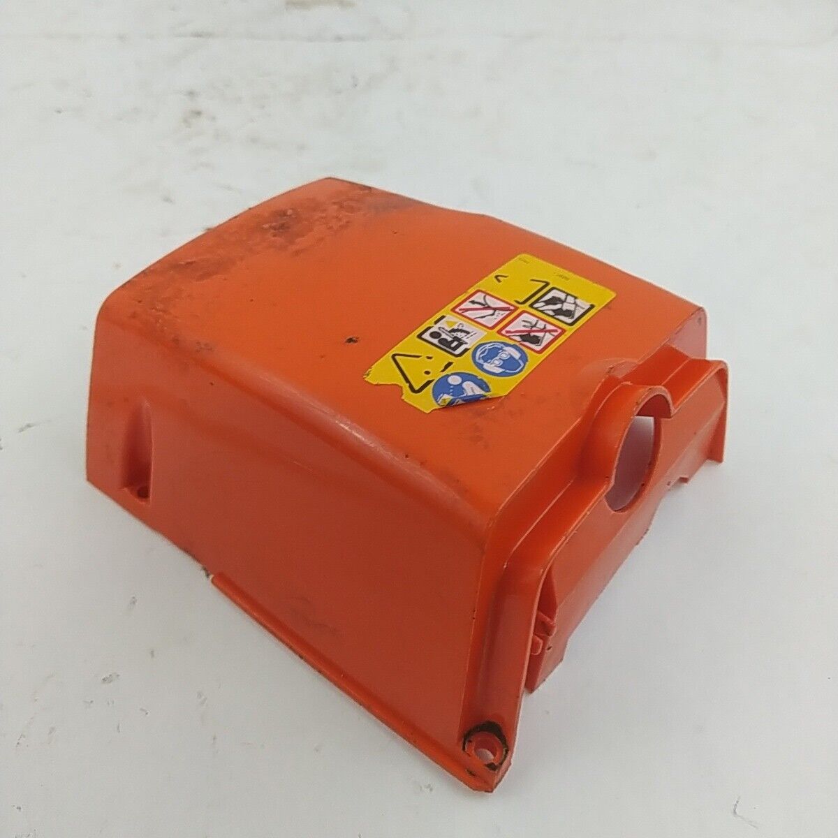 motosega CASTOR ALPINA 450 ricambio COPERCHIO MOTORE copri cilindro Usato