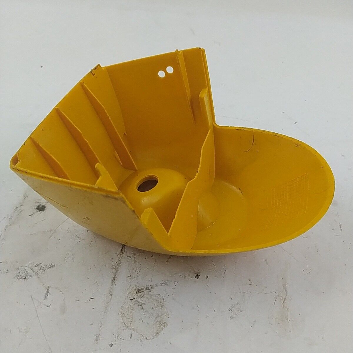 motosega ALPINA 3700 COPERCHIO CARBURATORE E FILTRO ARIA Ricambio Usato