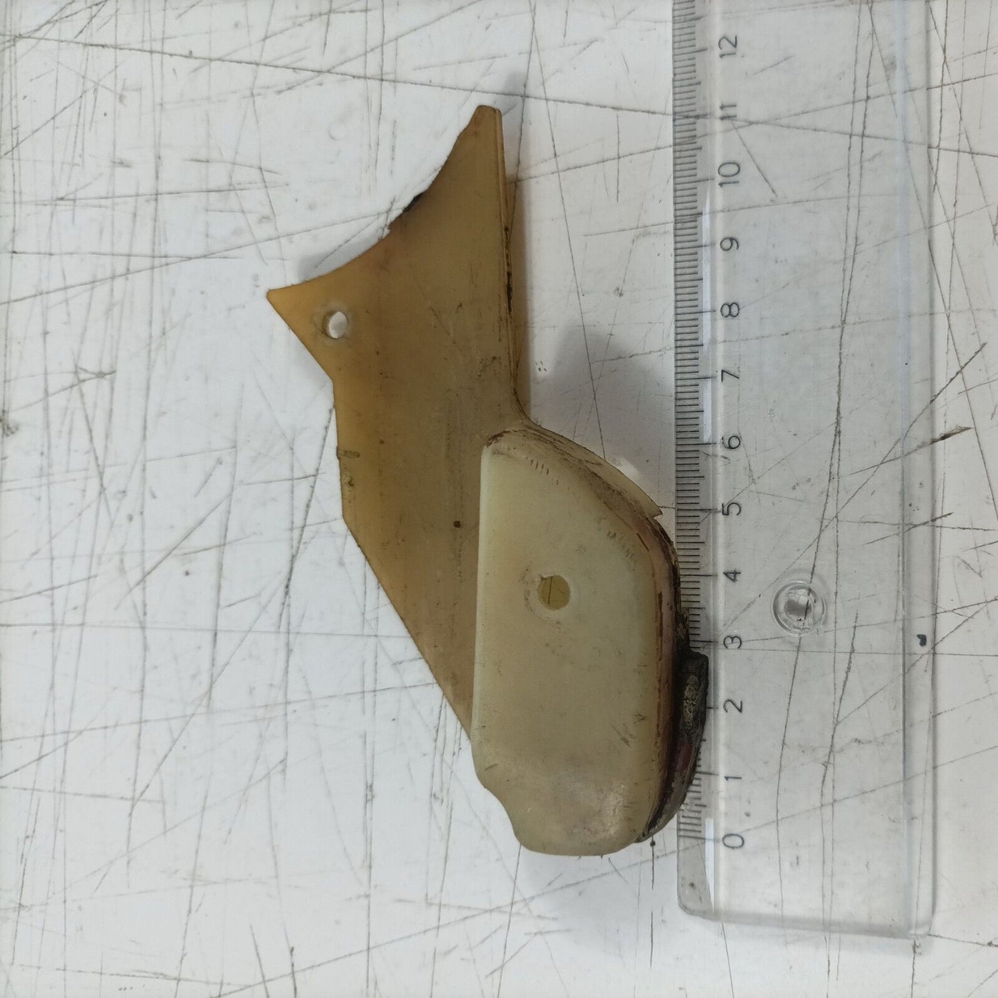COPERCHIO PROTEZIONE blocco freno PER MOTOSEGA ECHO CS- 500 VL ricambi usati