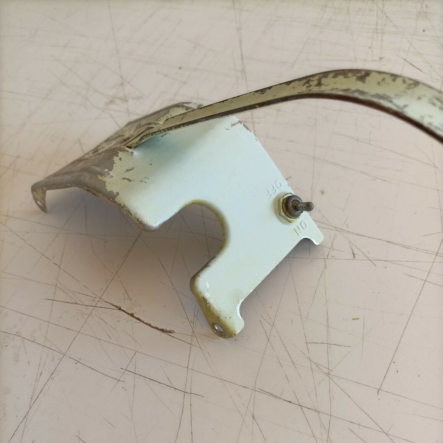 IMPUGNATURA manico inferiore PER MOTOSEGA PIONEER EASY ARC START P20 usato