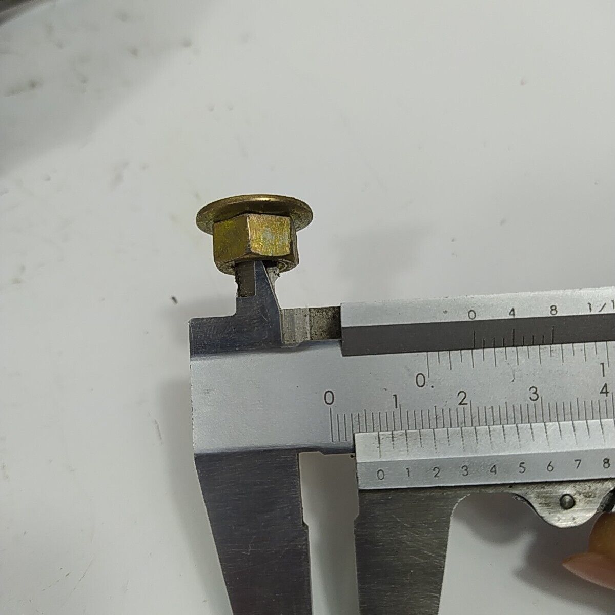 ALBERO MOTORE CON BASAMENTO per decespugliatore MARUYAMA T 180 M1 ricambi usati
