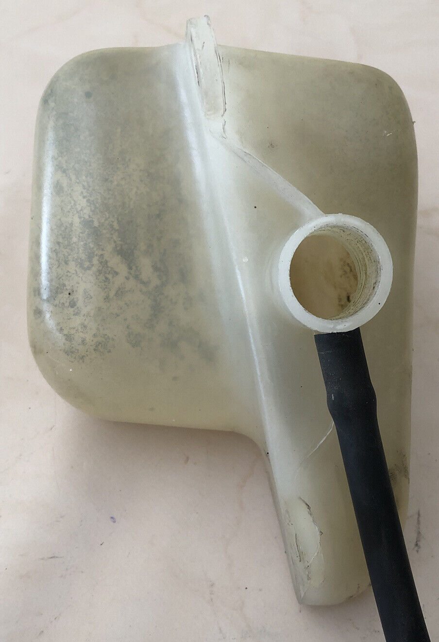 VASCHETTA recupero ACQUA RADIATORE SUPPLEMENTO GSX R 750 ricambi usati