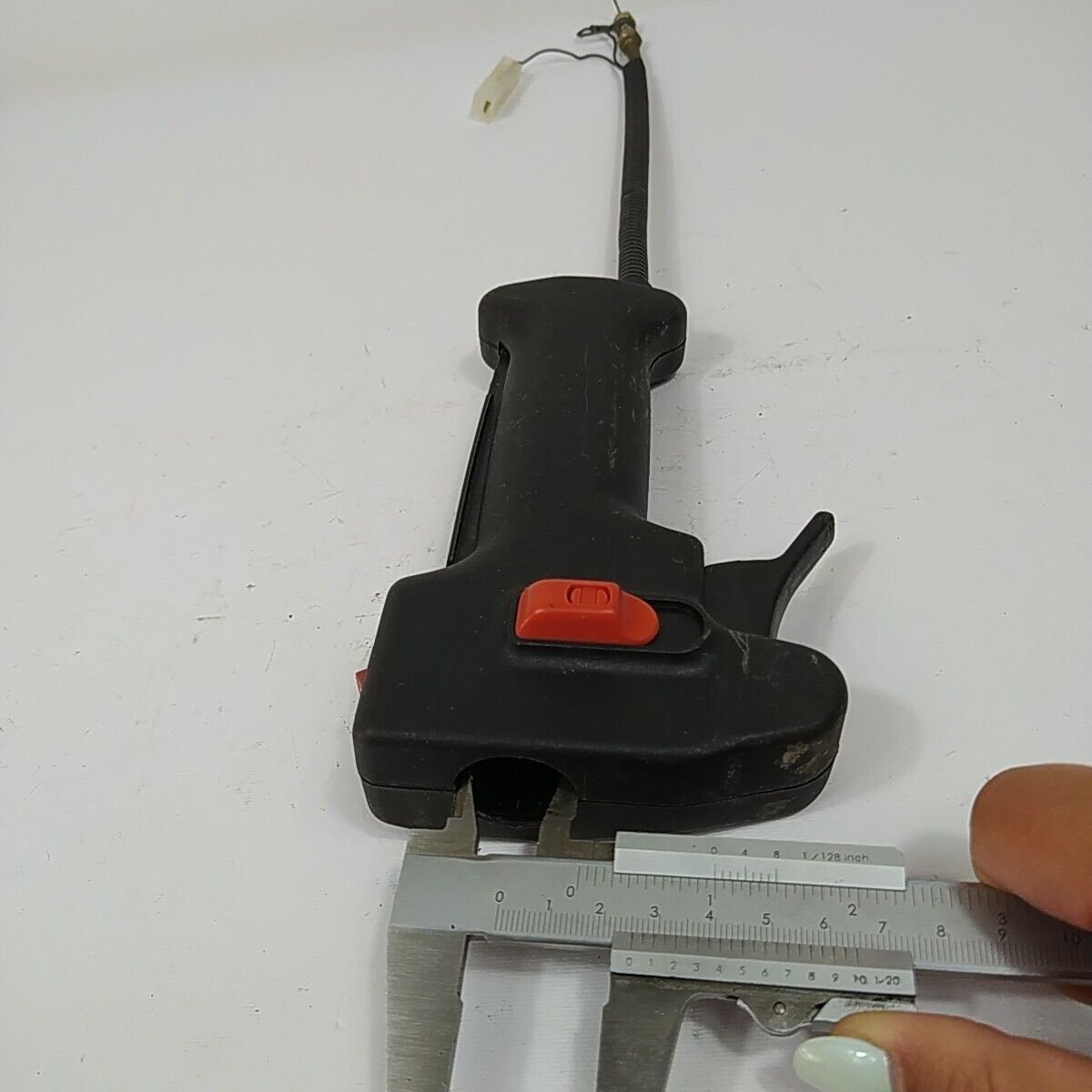 IMPUGNATURA COMANDO ACCELERATORE usato per decespugliatore MCCULLOCH CABRIO 251