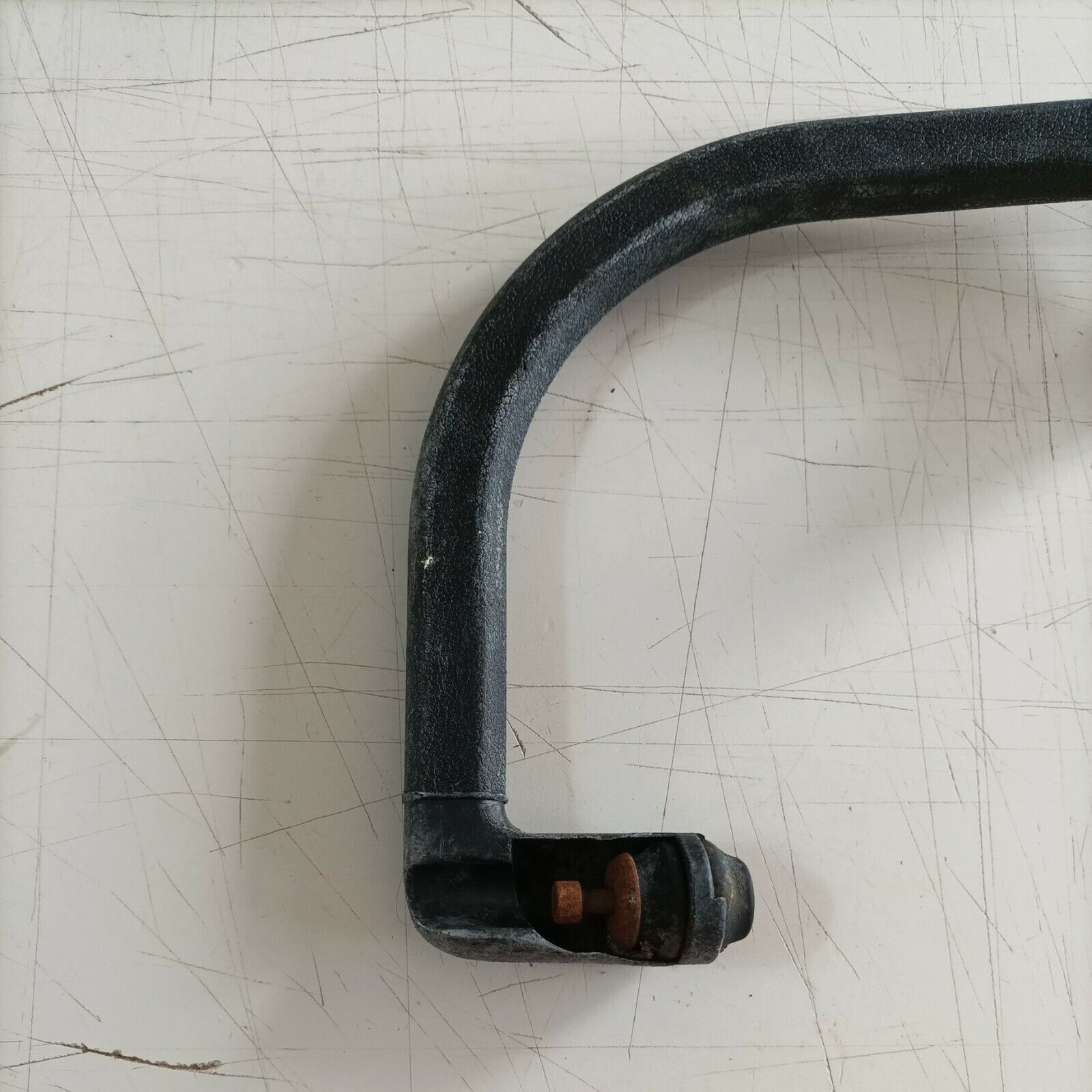 IMPUGNATURA MANICO SUPERIORE PER  MOTOSEGA CASTOR CASTELGARDEN  ALPINA  45