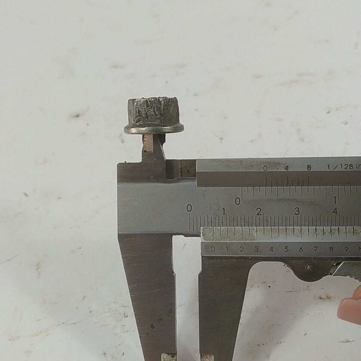 DADO BULLONE BARRA CATENA DI GUIDA per motosega OLEO MAC GS 440 ricambi usati